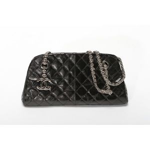 Chanel Chain Bag Python Black